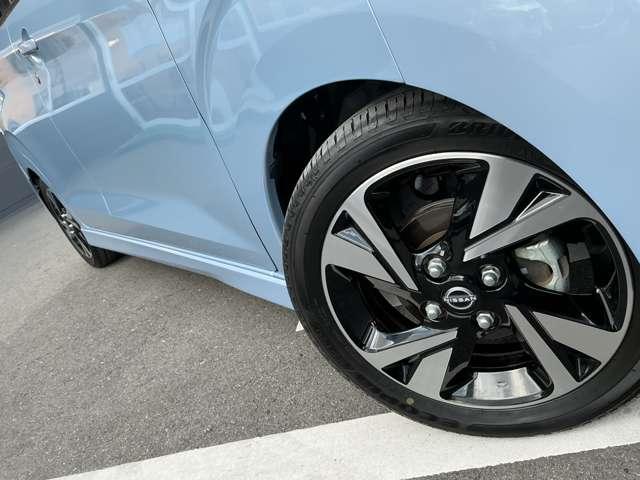 デイズ 660 ハイウェイスターGターボ プロパイロットエディション エマージェンシーブレーキ/踏み間違え防止アシス/車線逸脱警報/横滑り防止装置/メモリーナビ/アラウンドビューモニター/ETC2.0/LEDヘッドライト/前室内ドライブレコーダー/インテリジェントキー(12枚目)