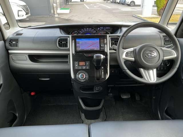 タント ６６０　カスタム　ＲＳ　トップエディション　ＳＡＩＩ　メモリーナビ　バックモニター　両側オートスライドドア　ＬＥＤヘッドライト　ＣＤ・ＤＶＤ再生可能　スマートキー　エマージェンシーブレーキ　純正アルミホイール（4枚目）