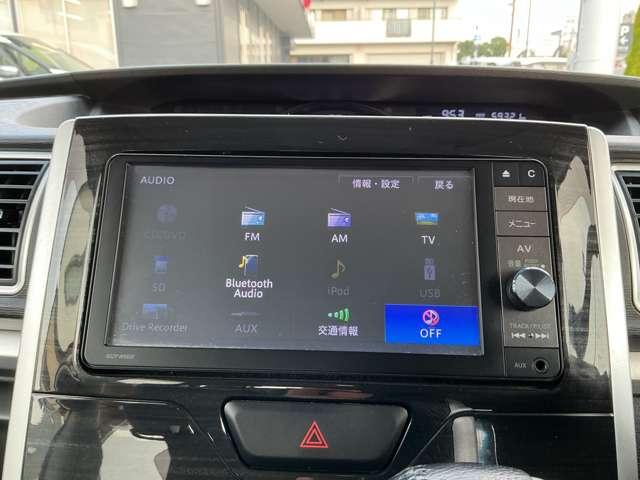 タント ６６０　カスタム　ＲＳ　トップエディション　ＳＡＩＩ　メモリーナビ　バックモニター　両側オートスライドドア　ＬＥＤヘッドライト　ＣＤ・ＤＶＤ再生可能　スマートキー　エマージェンシーブレーキ　純正アルミホイール（7枚目）