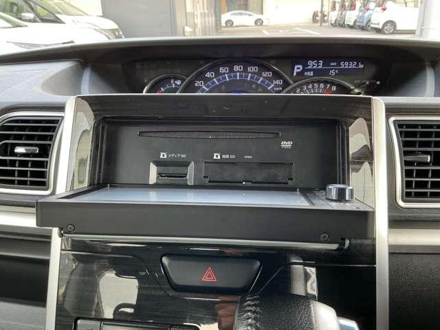 タント ６６０　カスタム　ＲＳ　トップエディション　ＳＡＩＩ　メモリーナビ　バックモニター　両側オートスライドドア　ＬＥＤヘッドライト　ＣＤ・ＤＶＤ再生可能　スマートキー　エマージェンシーブレーキ　純正アルミホイール（8枚目）