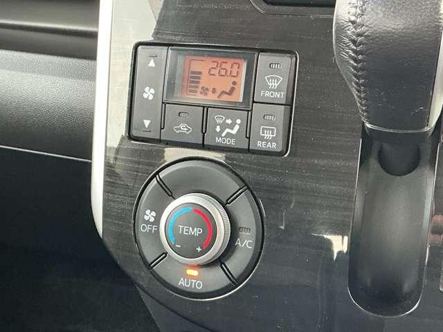 タント ６６０　カスタム　ＲＳ　トップエディション　ＳＡＩＩ　メモリーナビ　バックモニター　両側オートスライドドア　ＬＥＤヘッドライト　ＣＤ・ＤＶＤ再生可能　スマートキー　エマージェンシーブレーキ　純正アルミホイール（9枚目）