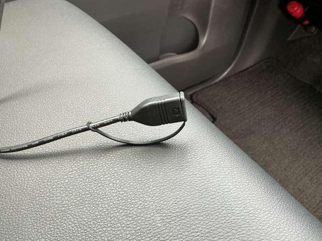 タント ６６０　カスタム　ＲＳ　トップエディション　ＳＡＩＩ　メモリーナビ　バックモニター　両側オートスライドドア　ＬＥＤヘッドライト　ＣＤ・ＤＶＤ再生可能　スマートキー　エマージェンシーブレーキ　純正アルミホイール（12枚目）