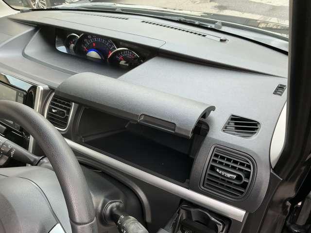 タント ６６０　カスタム　ＲＳ　トップエディション　ＳＡＩＩ　メモリーナビ　バックモニター　両側オートスライドドア　ＬＥＤヘッドライト　ＣＤ・ＤＶＤ再生可能　スマートキー　エマージェンシーブレーキ　純正アルミホイール（15枚目）