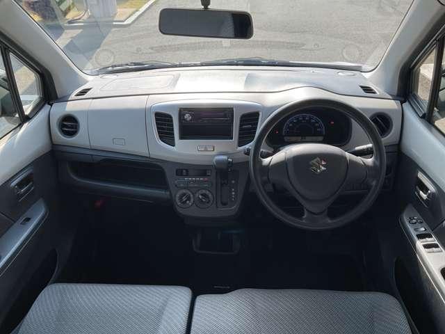 ワゴンR 660 FA 運転席・助手席エアバック/ABS/マニュアルエアコン/パワステ/パワーウインドウ/リモコンキー/CDチューナー(4枚目)