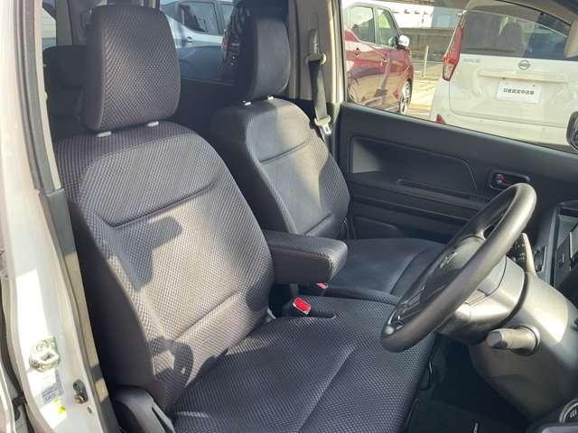 ワゴンR 660 ハイブリッド FX セーフティパッケージ装着車 衝突軽減ブレーキ/車線逸脱警報/横滑り防止装置/メモリーナビ/バックカメラ/ETC/スマートキー/運転席シートヒーター/アイドリングストップ(5枚目)