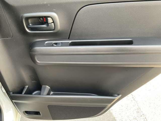 ワゴンR 660 ハイブリッド FX セーフティパッケージ装着車 衝突軽減ブレーキ/車線逸脱警報/横滑り防止装置/メモリーナビ/バックカメラ/ETC/スマートキー/運転席シートヒーター/アイドリングストップ(31枚目)