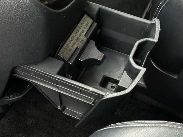 セレナ HWS Vセレ+セーフティII Sハイ クロスギアパッケージ メモリーナビ/アラウンドビューモニター/ETC/LEDヘッドライト/社外フロントドライブレコーダー/防水シート/両側オートスライドドア/エマージェンシーブレーキ/横滑り防止装置/アイドリングストップ(29枚目)