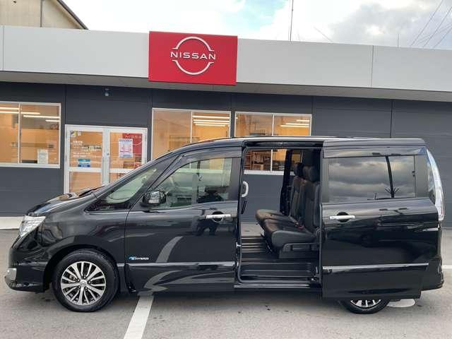 セレナ HWS Vセレ+セーフティII Sハイ クロスギアパッケージ メモリーナビ/アラウンドビューモニター/ETC/LEDヘッドライト/社外フロントドライブレコーダー/防水シート/両側オートスライドドア/エマージェンシーブレーキ/横滑り防止装置/アイドリングストップ(50枚目)