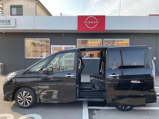 セレナ 2.0 ハイウェイスター V メモリーナビ/プロパイロット/ETC/両側オートスライドドア/LEDヘッドライト/フルセグTV/純正アルミホイール/エマージェンシーブレーキ/踏み間違い防止装置/横滑り防止装置/ハイビームアシスト(3枚目)