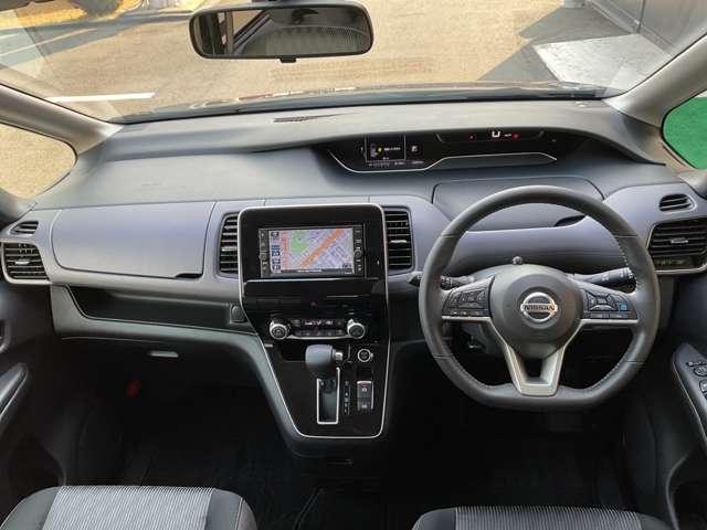 セレナ 2.0 ハイウェイスター V メモリーナビ/プロパイロット/ETC/両側オートスライドドア/LEDヘッドライト/フルセグTV/純正アルミホイール/エマージェンシーブレーキ/踏み間違い防止装置/横滑り防止装置/ハイビームアシスト(5枚目)