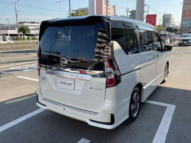 セレナ 1.2 e-POWER ハイウェイスターV プロパイロット エマージェンシーブレーキ/踏み間違え防止/車線逸脱警報/横滑り防止装置/フロント・リヤドライブレコーダー/メモリーナビ/アラウンドビューモニター/ETC2.0/LEDヘッドライト/スマートルームミラー(2枚目)