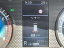 踏み間違い&障害物センサーが装備しています。(ナビ内に表示)
