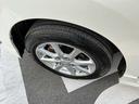 純正アルミホイールを装備しております。タイヤサイズは155/65R14になります。