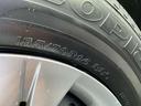 タイヤサイズは185/70R14になります。