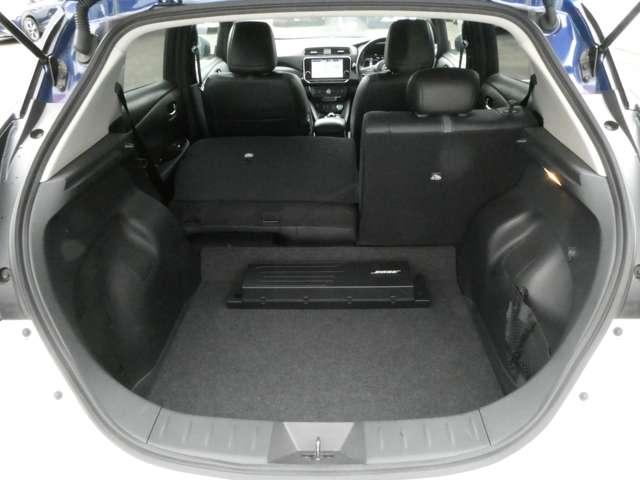 リーフ e+ G プロパイロット・ハイビームアシスト・スマ 寒冷地仕様 インテリジェントアラウンドビューモニター LEDヘッド インテリジェントキー レーダークルコン ドライブレコーダー 車線逸脱 メモリーナビ ETC パーキングアシスト 1オーナー Bカメラ(13枚目)