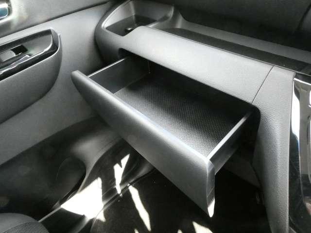 ルークス 660 ハイウェイスターX ハイビームアシスト・スマートキー・ハンズ アイスト 衝突被害軽減ブレ-キ マルチビューカメラ 車線逸脱警報装置 ETC LED スマートキー パワーウィンドウ カーテンエアバック ドライブレコーダー ナビTV バックカメラ パワステ キーフリ(8枚目)