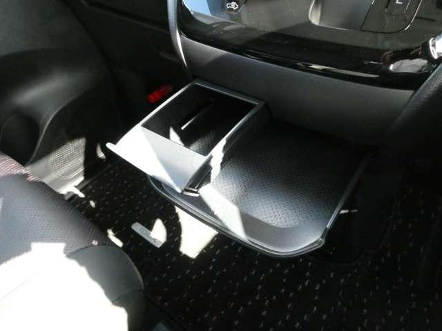 ルークス 660 ハイウェイスターGターボ プロパイロット エディション プロパイロット・ハンズフリー両側オートス 両側パワードア アラウンドビュ プリクラッシュセーフティー メモリナビ アダプティブクルコン レーンキープ 展示試乗車UP インテリキ- ETC LEDヘッドライト アイドリングストップ 整備記録簿(6枚目)