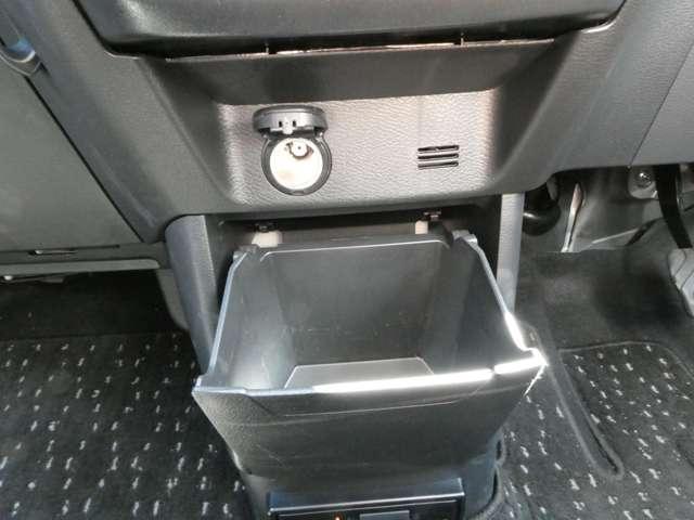 ルークス 660 ハイウェイスターGターボ プロパイロット エディション プロパイロット・ハンズフリー両側オートス 両側パワードア アラウンドビュ プリクラッシュセーフティー メモリナビ アダプティブクルコン レーンキープ 展示試乗車UP インテリキ- ETC LEDヘッドライト アイドリングストップ 整備記録簿(7枚目)