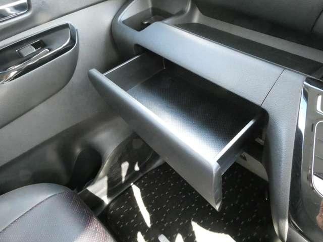 ルークス 660 ハイウェイスターGターボ プロパイロット エディション プロパイロット・ハンズフリー両側オートス 両側パワードア アラウンドビュ プリクラッシュセーフティー メモリナビ アダプティブクルコン レーンキープ 展示試乗車UP インテリキ- ETC LEDヘッドライト アイドリングストップ 整備記録簿(8枚目)