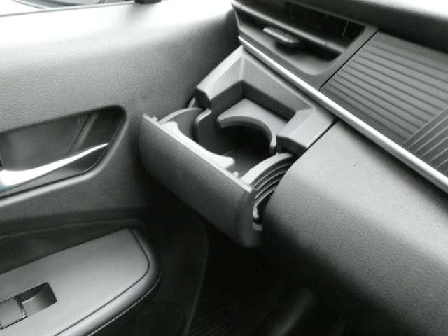 ノート 1.2 X プロパイロット・ハイビームアシスト・スマ リアカメラ 衝突被害軽減ブレ-キ 全方位カメラ ETC付 LEDヘッドライト レーダークルーズ レーンアシスト インテリジェントキー ドラレコ アイドリングストップ 盗難防止システム ワンセグTV(8枚目)