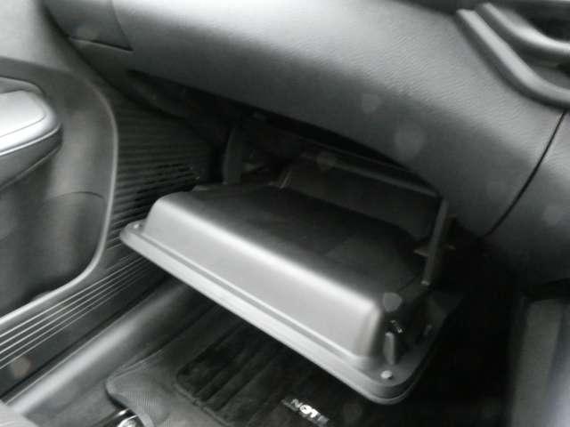 ノート 1.2 X プロパイロット・ハイビームアシスト・スマ リアカメラ 衝突被害軽減ブレ-キ 全方位カメラ ETC付 LEDヘッドライト レーダークルーズ レーンアシスト インテリジェントキー ドラレコ アイドリングストップ 盗難防止システム ワンセグTV(9枚目)