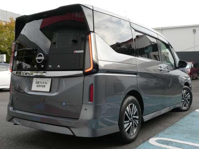 セレナ 1.4 e-POWER ハイウェイスターV プロパイロット 自動(被害軽減)ブレーキ 展示試乗車UP LDP 追従クルーズ LEDランプ バックモニター アルミホイール ドライブレコーダ ETC スマートキー オートエアコン サイドカーテンエアバック ナビTV(2枚目)