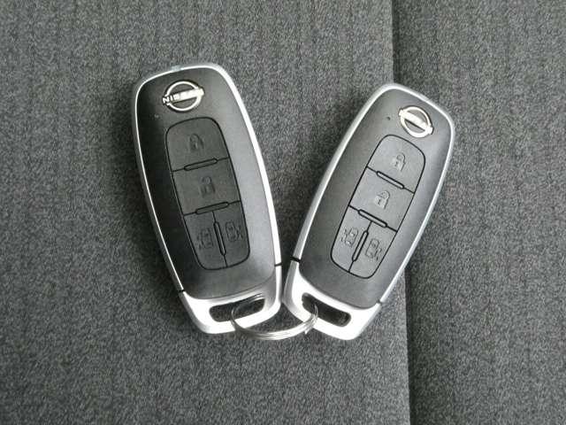 セレナ 1.4 e-POWER ハイウェイスターV プロパイロット 自動(被害軽減)ブレーキ 展示試乗車UP LDP 追従クルーズ LEDランプ バックモニター アルミホイール ドライブレコーダ ETC スマートキー オートエアコン サイドカーテンエアバック ナビTV(10枚目)