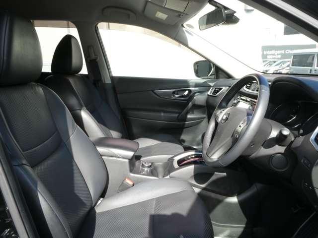 エクストレイル ２０Ｘｔｔ　エマージェンシーブレーキパッケージ　４ＷＤ　エマージェンシーＢ　アイストップ　切替式４ＷＤ　ナビＴＶ　スマートキー　ＬＥＤ　バックカメラ　キーフリー　メモリーナビ　エアバッグ　オートエアコン　アルミホイール　クルコン　ＥＴＣ　パークアシスト（12枚目）