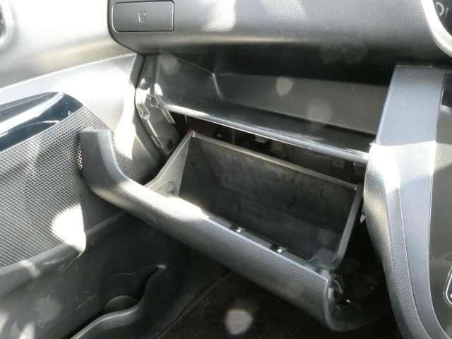 デイズルークス ６６０　ハイウェイスターＸ　シーリングファン・ハイビームアシスト・純　レーダーブレーキサポート　ｉストップ　全周囲モニタ　メモリナビ　Ｂカメラ　１オーナー　ナビ＆ＴＶ　車線逸脱警告　エアコン　ＥＴＣ　記録簿有　ＬＥＤライト　Ｗエアバック　ワンセグＴＶ　キーレス　ＡＢＳ（7枚目）