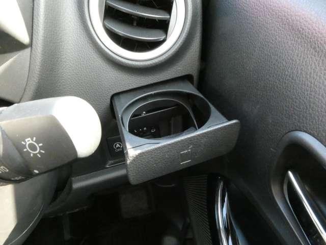 デイズ 660 ハイウェイスターG ハイビームアシスト・アルミホイール・フォ 1オーナ Iストップ Wエアバック スマキー パワーウインドウ アルミ バックモニター ワンセグ ETC付き キーフリーシステム 運転席エアバッグ ABS パワーステアリング ナビTV メモリーナビ(11枚目)