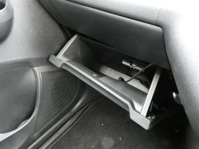 デイズ ６６０　ハイウェイスターＧターボ　プロパイロット　エディション　プロパイロット・ハイビームアシスト・スマ　アルミ　エアバック　ＥＴＣ車載器　ＬＥＤヘッドライト　レーダークルーズ　インテリジェントキー　レーンアシスト　キーレス　ドライブレコーダー　サイドカメラ　アイドリングストップ　エアコン　メモリ－ナビ（8枚目）