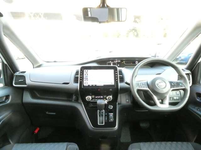 セレナ 2.0 ハイウェイスター V プロパイロット サイドエアバッグ アラウンドビュ- アルミ 衝突被害軽減 LDP エアバッグ 両側オートスライドドア LEDライト インテリジェントキー サイドカメラ メモリーナビ アイドリングストップ(4枚目)