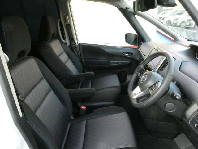 セレナ 2.0 ハイウェイスター V プロパイロット サイドエアバッグ アラウンドビュ- アルミ 衝突被害軽減 LDP エアバッグ 両側オートスライドドア LEDライト インテリジェントキー サイドカメラ メモリーナビ アイドリングストップ(12枚目)