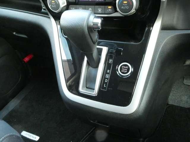 セレナ 2.0 ハイウェイスター VセレクションII バックモニタ 全周囲モニタ 寒冷地 Pアシスト インテリキー LEDライト ETC車載器 オートクルーズコントロール サイドエアバッグ 記録簿 ドライブレコーダー メモリ-ナビ アルミ(7枚目)