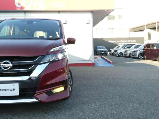 セレナ 2.0 ハイウェイスター VセレクションII バックモニタ 全周囲モニタ 寒冷地 Pアシスト インテリキー LEDライト ETC車載器 オートクルーズコントロール サイドエアバッグ 記録簿 ドライブレコーダー メモリ-ナビ アルミ(19枚目)