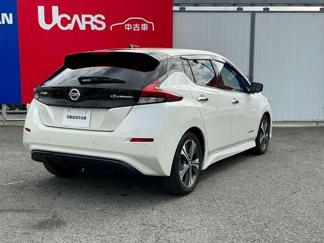 リーフ G プロパイロット アラウンドビュー アダプティブクルコン LEDヘッドライト パーキングサポート 禁煙車 ワンオーナー ETC スマートキー ドライブレコーダー バックカメラ サイドカメラ 盗難防止 アルミホイール フルオートエアコン(2枚目)