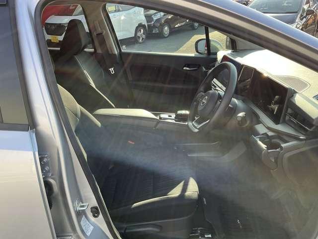 ノート 1.2 X 純正メモリーナビ アラウンドビュー リアカメラ 衝突被害軽減ブレ-キ 全方位カメラ ETC付 禁煙車 LEDヘッドライト レーンアシスト インテリジェントキー ワンオーナー ドラレコ アイドリングストップ 盗難防止システム ワンセグTV(19枚目)