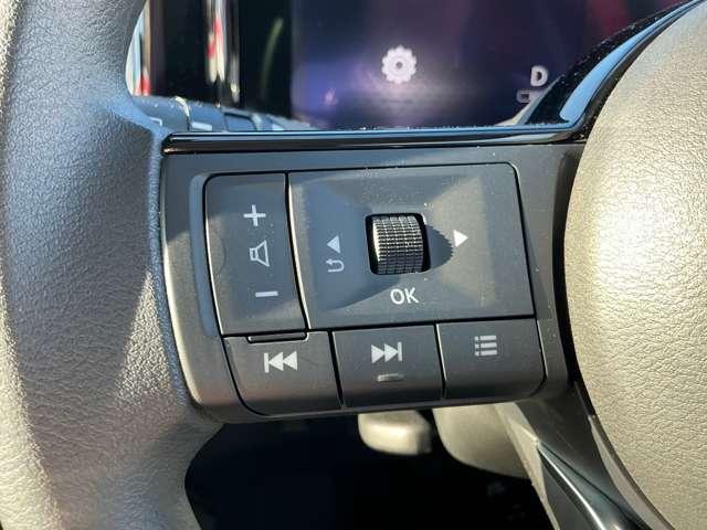 ノート 1.2 X 純正ナビ バックカメラ リアカメラ 衝突被害軽減ブレ-キ ETC付 禁煙車 LEDヘッドライト レーンアシスト インテリジェントキー ワンオーナー ドラレコ アイドリングストップ 盗難防止システム ワンセグTV TVナビ(8枚目)