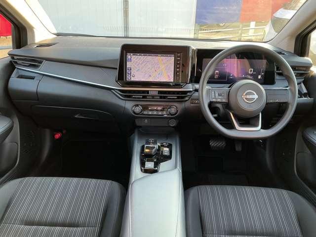 ノート １．２　Ｘ　日産オリジナルナ９インチビゲーション　リアカメラ　衝突被害軽減ブレ－キ　ＥＴＣ付　禁煙車　ＬＥＤヘッドライト　レーンアシスト　インテリジェントキー　ワンオーナー　ドラレコ　盗難防止システム　ワンセグＴＶ　ＴＶナビ　サイドカーテンエアバック（3枚目）