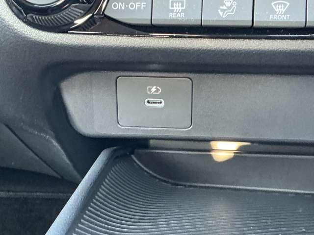 ノート １．２　Ｘ　日産オリジナルナ９インチビゲーション　リアカメラ　衝突被害軽減ブレ－キ　ＥＴＣ付　禁煙車　ＬＥＤヘッドライト　レーンアシスト　インテリジェントキー　ワンオーナー　ドラレコ　盗難防止システム　ワンセグＴＶ　ＴＶナビ　サイドカーテンエアバック（13枚目）