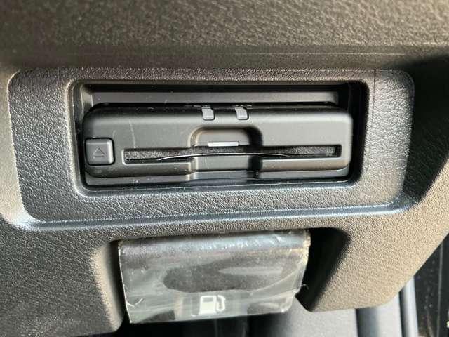 ノート １．２　Ｘ　日産オリジナルナ９インチビゲーション　リアカメラ　衝突被害軽減ブレ－キ　ＥＴＣ付　禁煙車　ＬＥＤヘッドライト　レーンアシスト　インテリジェントキー　ワンオーナー　ドラレコ　盗難防止システム　ワンセグＴＶ　ＴＶナビ　サイドカーテンエアバック（15枚目）