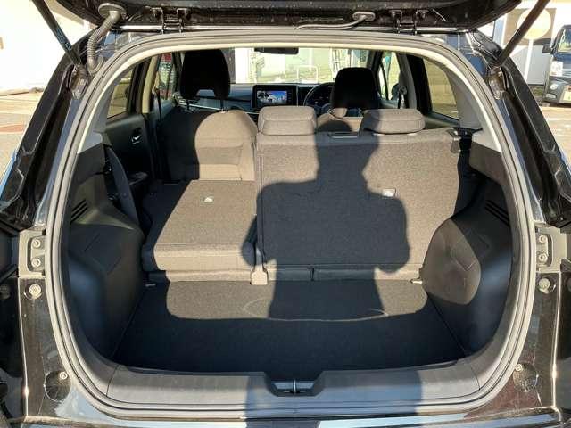 ノート １．２　Ｘ　日産オリジナルナ９インチビゲーション　リアカメラ　衝突被害軽減ブレ－キ　ＥＴＣ付　禁煙車　ＬＥＤヘッドライト　レーンアシスト　インテリジェントキー　ワンオーナー　ドラレコ　盗難防止システム　ワンセグＴＶ　ＴＶナビ　サイドカーテンエアバック（18枚目）