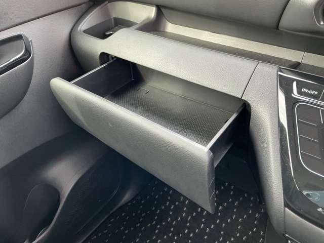 ルークス ハイウェイスターGターボ 片側オートスライドドア 両側スライド片側電動ドア 助手席エアバッグ アイドリングストップ機能 インテリキ- 1オーナー レーンキープ 禁煙車 LEDヘッドランプ ETC ドライブレコーダー バックモニター キーフリー ABS(11枚目)