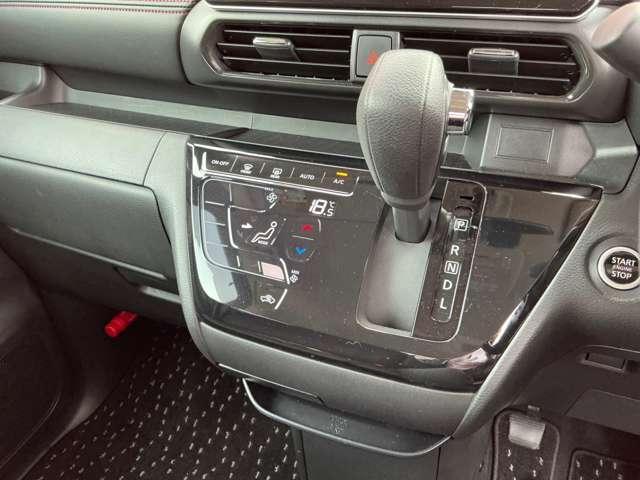 ルークス ハイウェイスターGターボ 片側オートスライドドア 両側スライド片側電動ドア 助手席エアバッグ アイドリングストップ機能 インテリキ- 1オーナー レーンキープ 禁煙車 LEDヘッドランプ ETC ドライブレコーダー バックモニター キーフリー ABS(15枚目)