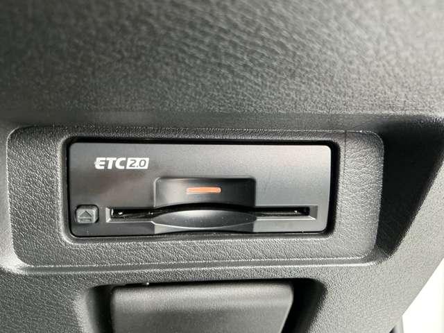 ノート 1.2 X 前後ドライブレコーダー アラウンドビュー リアカメラ 衝突被害軽減ブレ-キ 全方位カメラ ETC付 禁煙車 レーンアシスト インテリジェントキー ワンオーナー ドラレコ 盗難防止システム ワンセグTV TVナビ サイドカーテンエアバック(15枚目)