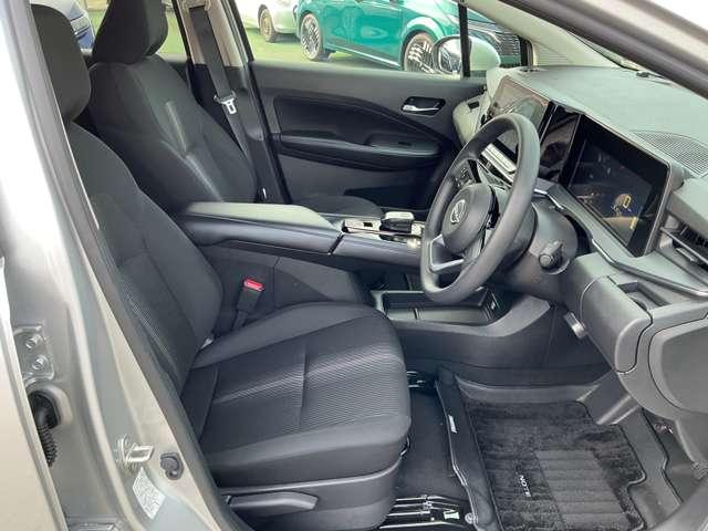 ノート 1.2 X 前後ドライブレコーダー アラウンドビュー リアカメラ 衝突被害軽減ブレ-キ 全方位カメラ ETC付 禁煙車 レーンアシスト インテリジェントキー ワンオーナー ドラレコ 盗難防止システム ワンセグTV TVナビ サイドカーテンエアバック(19枚目)