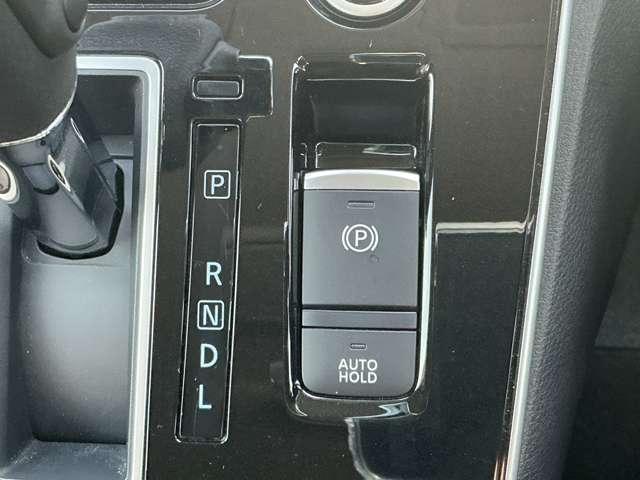 セレナ 2.0 ハイウェイスター V 後席モニター プロパイロット サイドエアバッグ アラウンドビュ- 1オナ アルミ 衝突被害軽減 LDP エアバッグ 両側オートスライドドア LEDライト インテリジェントキー 禁煙 サイドカメラ メモリーナビ アイドリングストップ(10枚目)