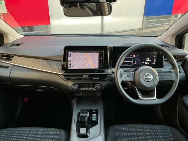 ノート 1.2 X 純正9インチメモリーナビ バックカメラ リアカメラ 衝突被害軽減ブレ-キ ETC付 禁煙車 LEDヘッドライト レーンアシスト インテリジェントキー ワンオーナー ドラレコ アイドリングストップ 盗難防止システム ワンセグTV TVナビ(3枚目)