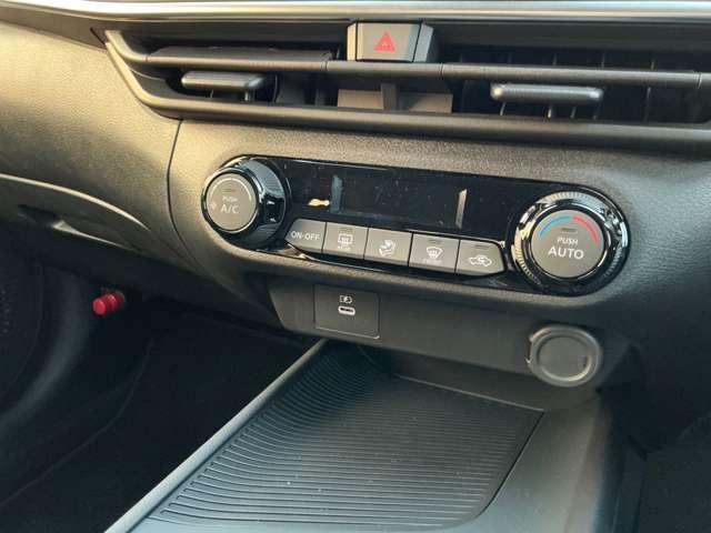 ノート 1.2 X 純正9インチメモリーナビ バックカメラ リアカメラ 衝突被害軽減ブレ-キ ETC付 禁煙車 LEDヘッドライト レーンアシスト インテリジェントキー ワンオーナー ドラレコ アイドリングストップ 盗難防止システム ワンセグTV TVナビ(8枚目)