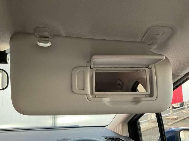 ノート 1.2 X 純正9インチメモリーナビ バックカメラ リアカメラ 衝突被害軽減ブレ-キ ETC付 禁煙車 LEDヘッドライト レーンアシスト インテリジェントキー ワンオーナー ドラレコ アイドリングストップ 盗難防止システム ワンセグTV TVナビ(17枚目)